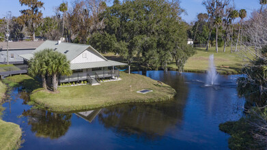 Nova 1400 in Daytona Beach, FL - Foto de edificio - Building Photo