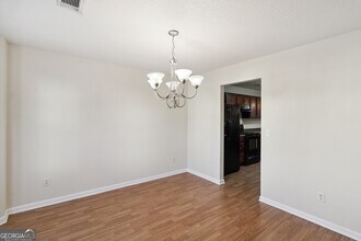 1726 Old Dogwood in Jonesboro, GA - Building Photo - Building Photo