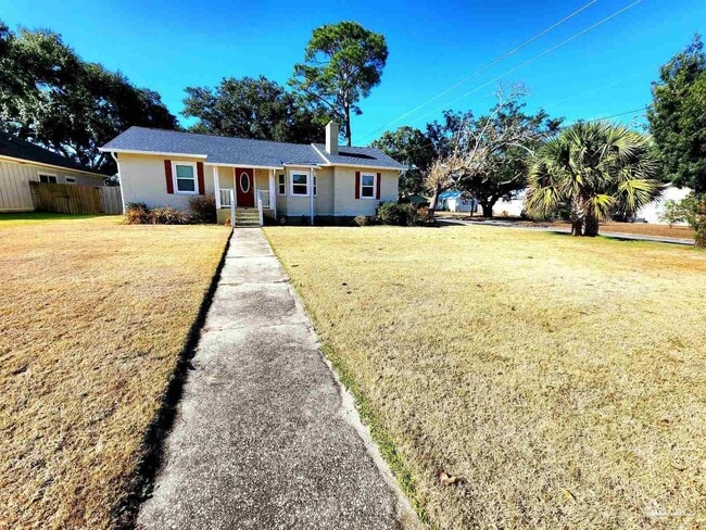 2781 N 16th Ave in Pensacola, FL - Building Photo - Building Photo