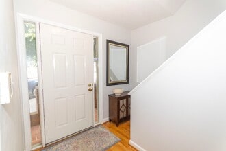 2429 Avenham Ave SW in Roanoke, VA - Building Photo - Building Photo