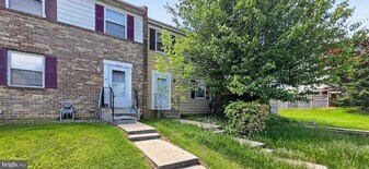 14 Vienna Ct in Frederick, MD - Building Photo
