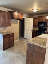 2800 Steves Way in Amarillo, TX - Building Photo - Building Photo