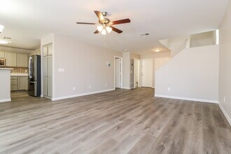 22236 W Desert Bloom St in Buckeye, AZ - Building Photo - Building Photo