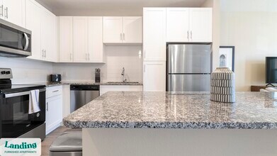 3060 Southcreek Blvd in Orlando, FL - Building Photo - Building Photo