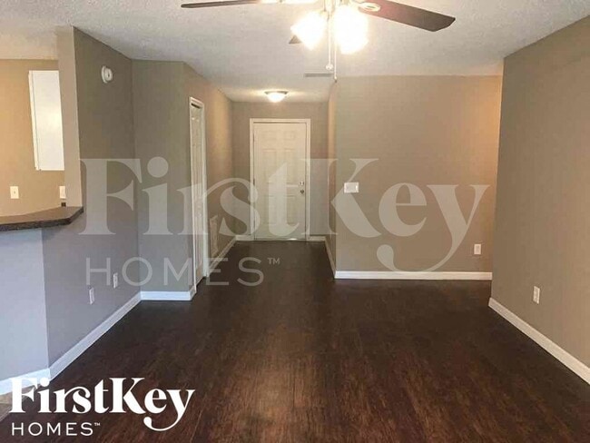 455 Calhoun St in La Belle, FL - Foto de edificio - Building Photo