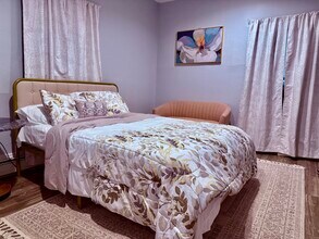 243 Ohio St, Unit apt 1 in Bangor, ME - Building Photo - Building Photo