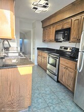 5627 S Rice Ave in Houston, TX - Building Photo - Building Photo