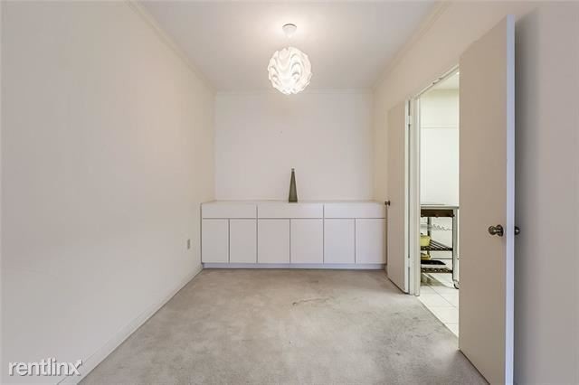 1750 St Charles Ave in New Orleans, LA - Building Photo - Building Photo