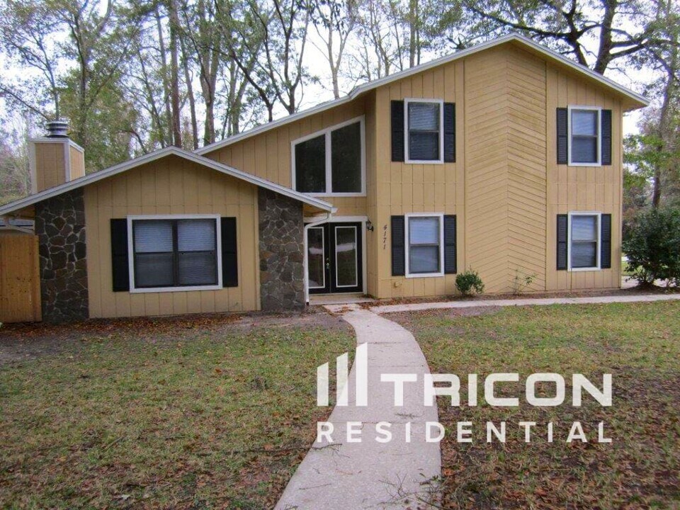 4171 Dunraven Ln in Jacksonville, FL - Building Photo