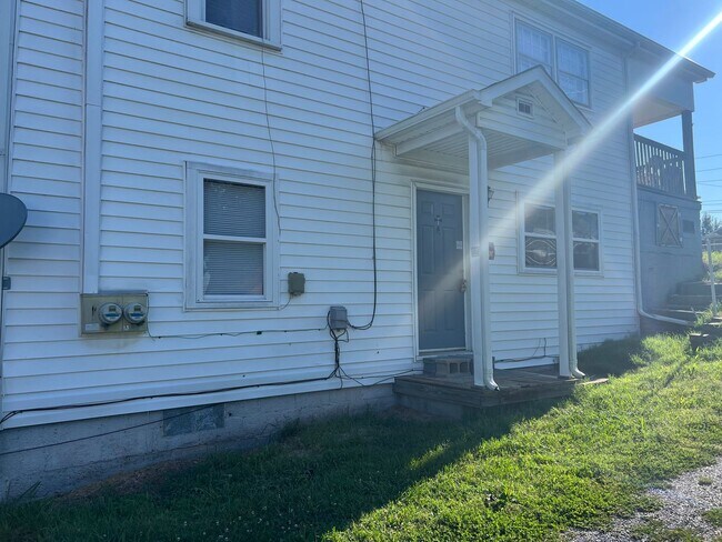 1108 Fairview Ave in Kingsport, TN - Building Photo - Building Photo