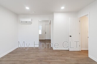 931 Cantwell St in Charlotte, NC - Building Photo - Building Photo