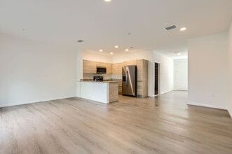 1213 Southstation Pl in Pine Castle, FL - Building Photo - Building Photo