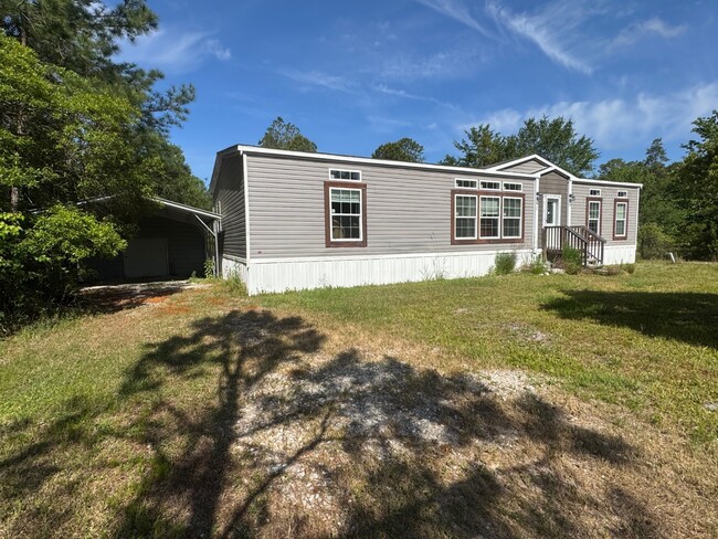 4745 Firefly Palms Cv in Keystone Heights, FL - Building Photo - Building Photo