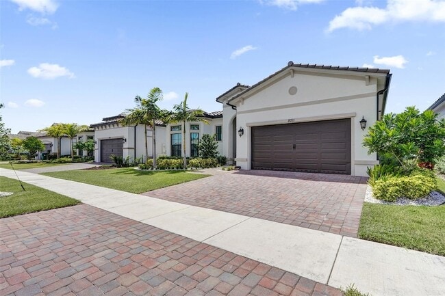 8011 Rowan Terrace, Unit 300 in Parkland, FL - Building Photo - Building Photo