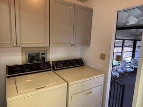 617 Webb Way in Lady Lake, FL - Building Photo - Building Photo