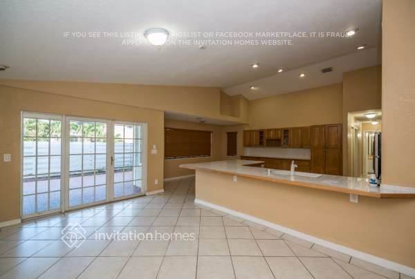 14915 SW 139th Pl in Miami, FL - Building Photo - Building Photo