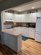 312 Knotty Pine Cir in Greenacres, FL - Building Photo - Building Photo