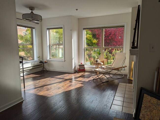 property at 506 E Howell St
