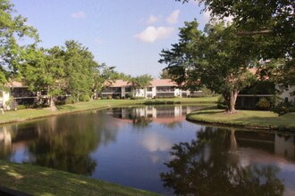 6748 Willow Wood Dr-Unit -1306 in Boca Raton, FL - Building Photo - Building Photo
