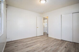 60 Maitland Dr in Alameda, CA - Building Photo - Building Photo