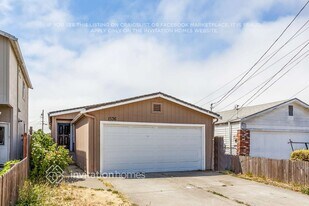 1536 Emeric Ave in San Pablo, CA - Building Photo