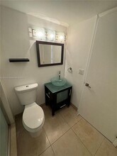 200 SE 15th Rd in Miami, FL - Building Photo - Building Photo