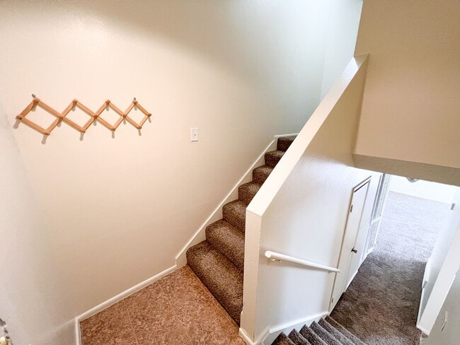 3361-3363 Valcrest Dr in West Valley City, UT - Building Photo - Building Photo