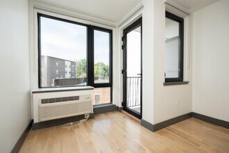 424 Arlington Ave in Jersey City, NJ - Building Photo - Building Photo