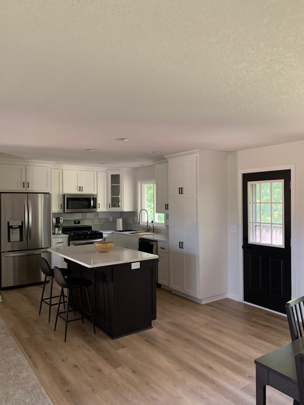 928 Bartelmy Ln N in Maplewood, MN - Building Photo - Building Photo