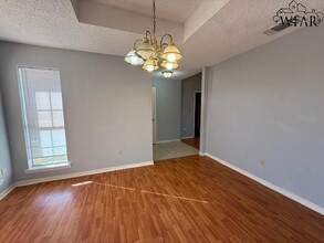 2 Mattie Cir, Unit 0410-D in Wichita Falls, TX - Building Photo - Building Photo