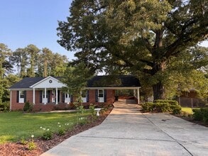 4116 Jane Ln in Raleigh, NC - Building Photo - Building Photo