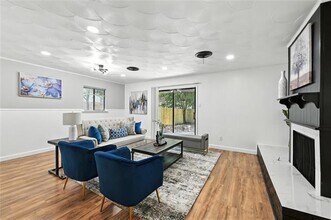 214 Dorris Dr in Grand Prairie, TX - Building Photo - Building Photo