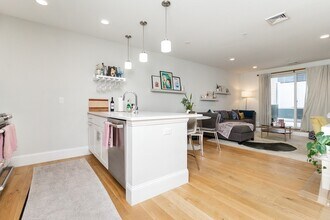 545 E 3rd St in Boston, MA - Building Photo - Building Photo