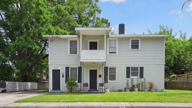 property at 1815 Whitner St