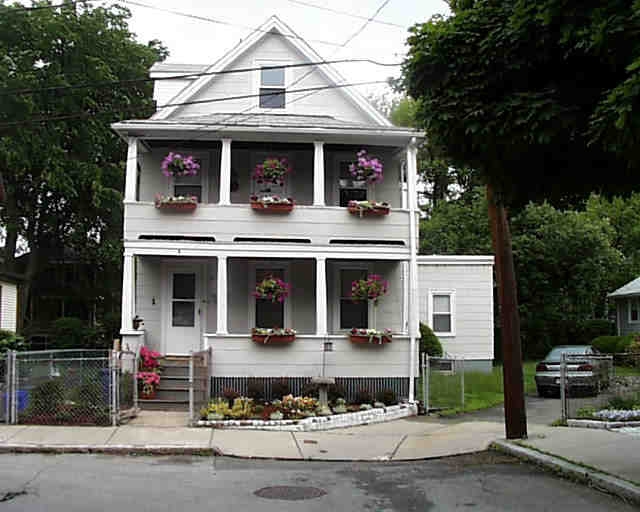 1-3 Foch St in Cambridge, MA - Building Photo