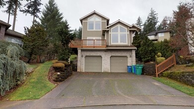 14723 SE Landis Ct in Clackamas, OR - Building Photo - Building Photo