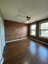 200 E 43rd St in Kansas City, MO - Building Photo - Building Photo
