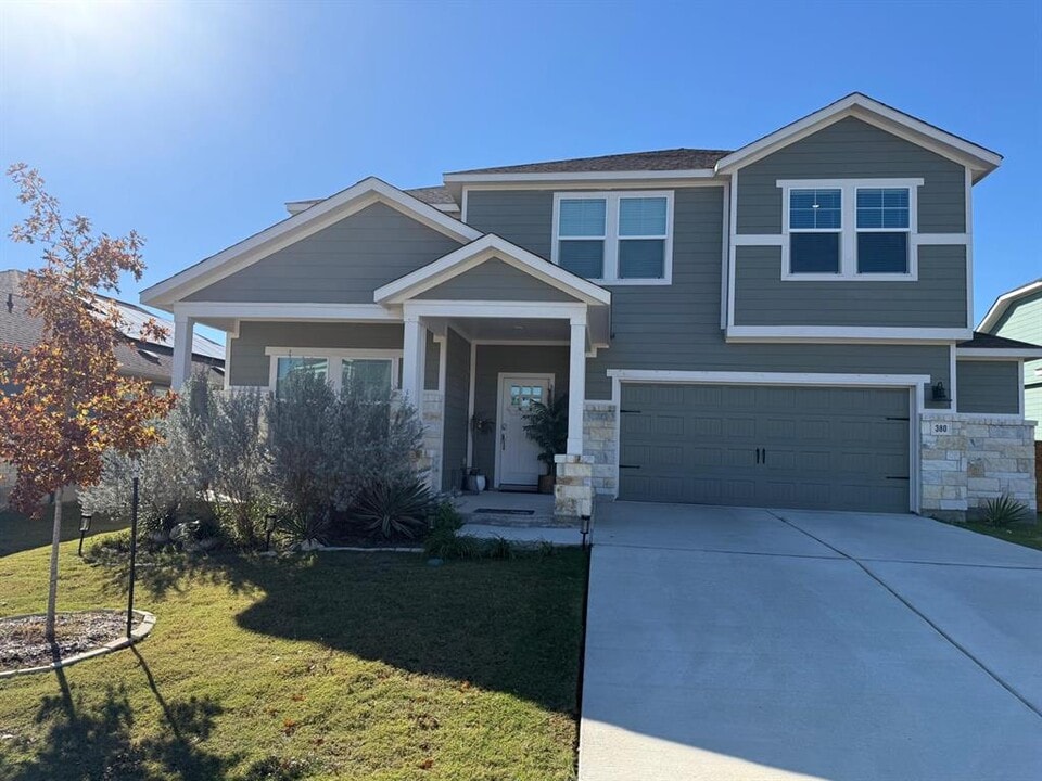 380 Mendoza in Kyle, TX - Building Photo