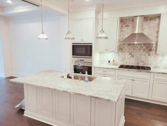 property at 1000 Royal Ct