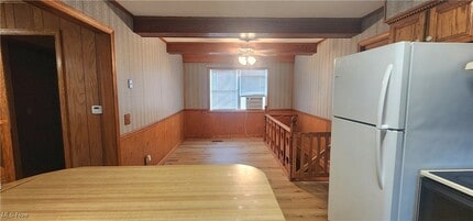 9090 Radcliffe Rd in Adamsville, OH - Building Photo - Building Photo