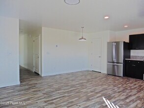10585 Manzanita Trail in Dewey, AZ - Building Photo - Building Photo