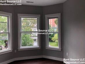 39 Gilman St, Unit 1 in Somerville, MA - Foto de edificio - Building Photo