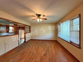 2116 W Water St in Springfield, MO - Building Photo - Building Photo