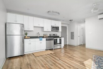 170 Ridge Rd in Wethersfield, CT - Building Photo - Building Photo