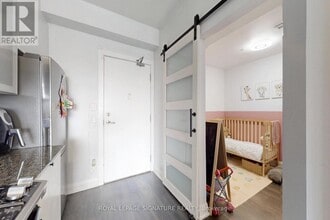 3655 Kingston Rd in Toronto, ON - Building Photo - Building Photo