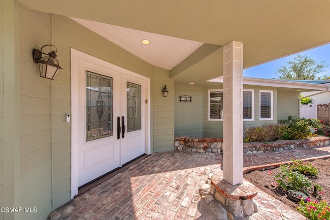 5718 Ostin Ave in Los Angeles, CA - Building Photo - Building Photo