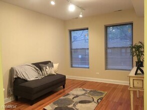 1108 W Balmoral Ave in Chicago, IL - Building Photo - Building Photo