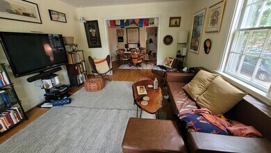 3131 W Grace St, Unit 1 in Richmond, VA - Foto de edificio - Building Photo