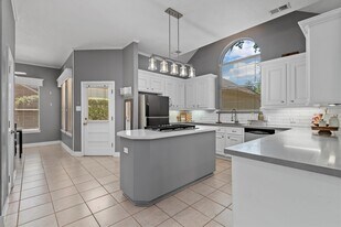 14231 Championship Ln in Houston, TX - Building Photo