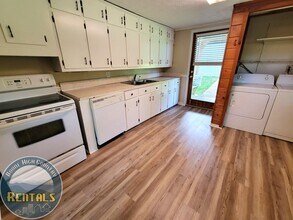 2212 Silverstone Rd in Zionville, NC - Building Photo - Building Photo